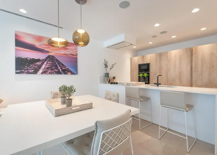 Infinity 0-8 Luxe Sea View 2b Сasa de vacaciones *